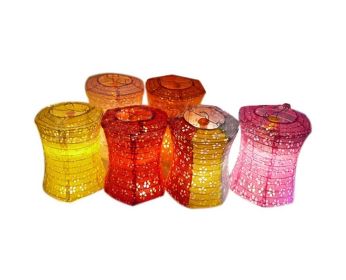 [Random color] Set of 5 Chinese/Japanese Style Hanging lantern Decorative Hollow Paper Lantern 14x15cm - Default